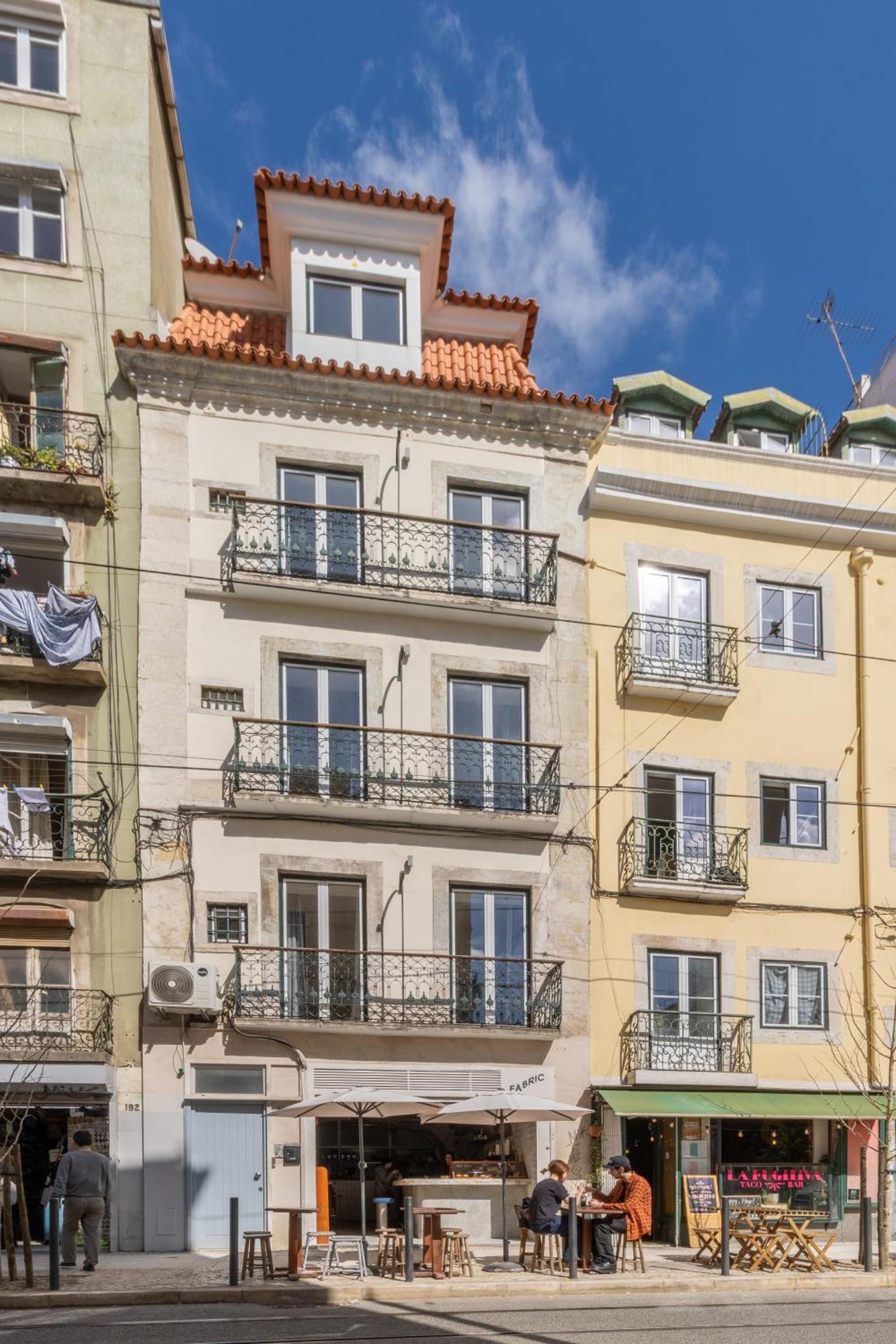 Modern 3Br, Terrace, Ac/Heating & Self Check-In Apartment Lisbon Exterior photo